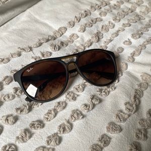 Ray-Ban 4170 Brad